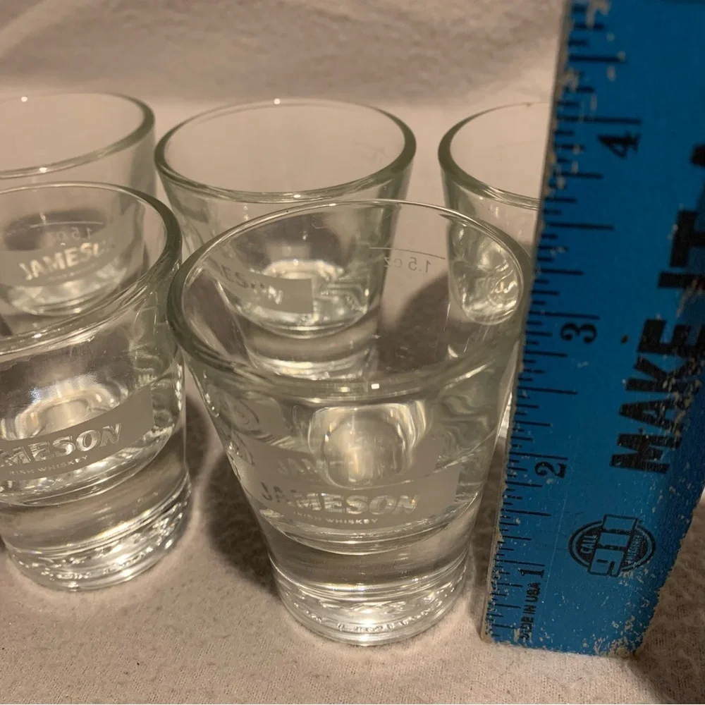JJ & S Jameson Irish Whiskey Shot Glasses 1.5 oz Set of 5
